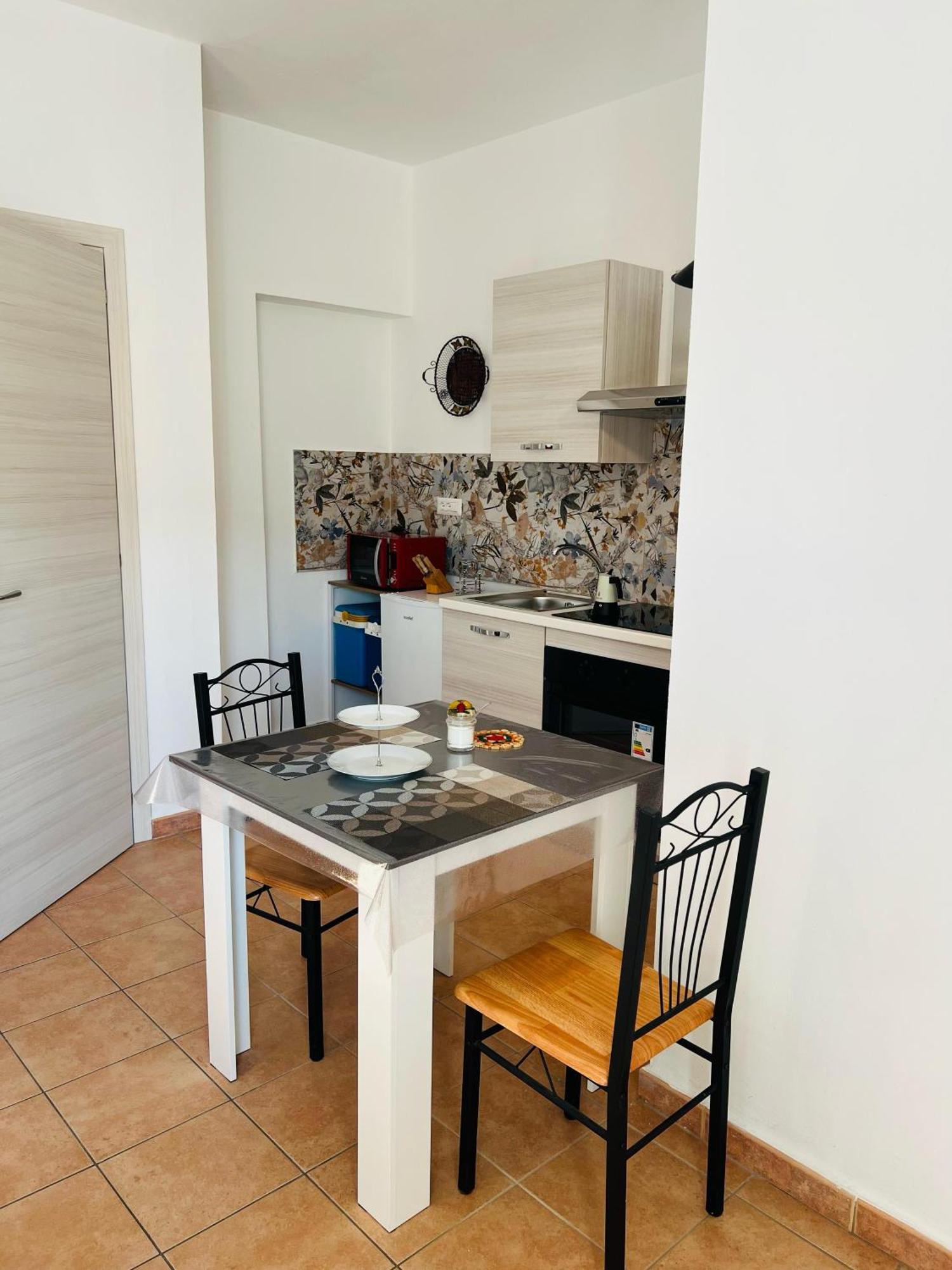 Bed And Breakfast Le Petunie Bari Sardo Eksteriør billede